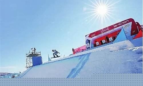 滑雪精英:滑雪世界杯冠军赛上的技艺与速度
